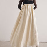 Rochie maxi alb-negru lejeră cu bretele