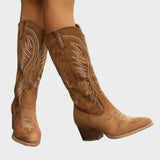 Neža – cizme cowboy elegante brodate