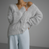 Pulover cu nasturi – Eleganță delicată cu rafinament relaxat