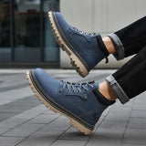 Landon | Bocanci de Explorare