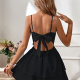 Alisa | Rochie mini fără spate cu fundiță și fustă în straturi